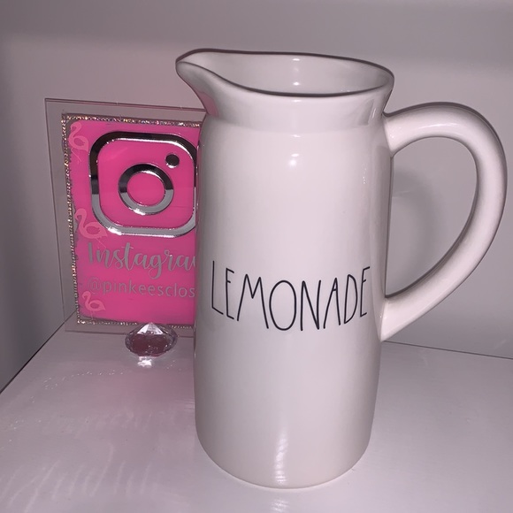 RAE DUNN LEMONADE 🍋 PITCHER - Picture 4 of 8
